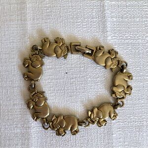 Elephant link bracelet gold tone vintage 7 inch